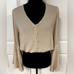 GYPSIES & Moondust Cropped Bell Sleeve Top